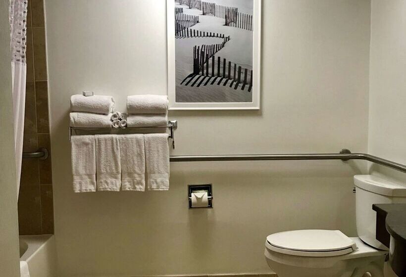 هتل Hampton Inn San Diegokearny Mesa