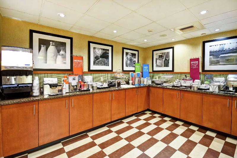 فندق Hampton Inn St. Louis/westport