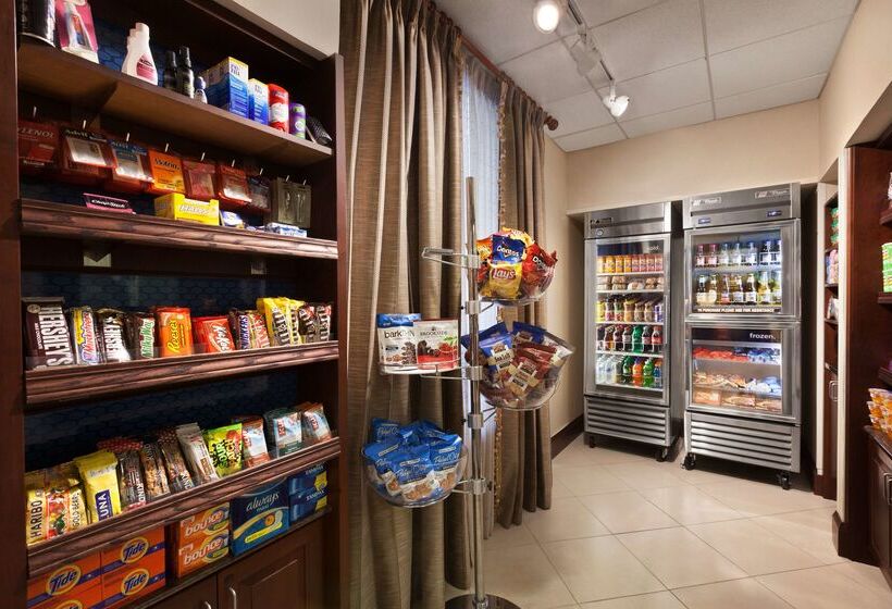 Отель Hampton Inn & Suites Washingtondulles International Airport