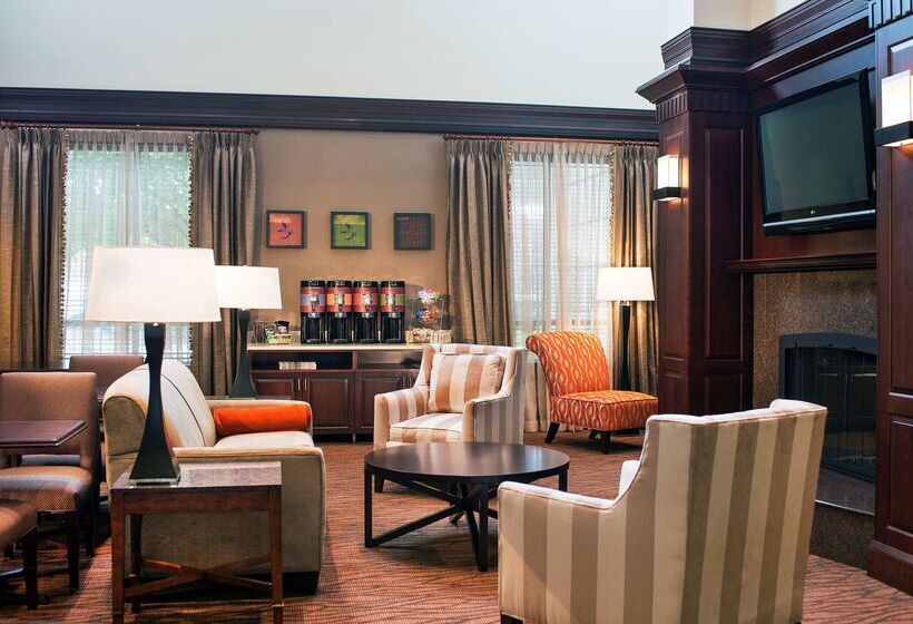 Отель Hampton Inn & Suites Washingtondulles International Airport