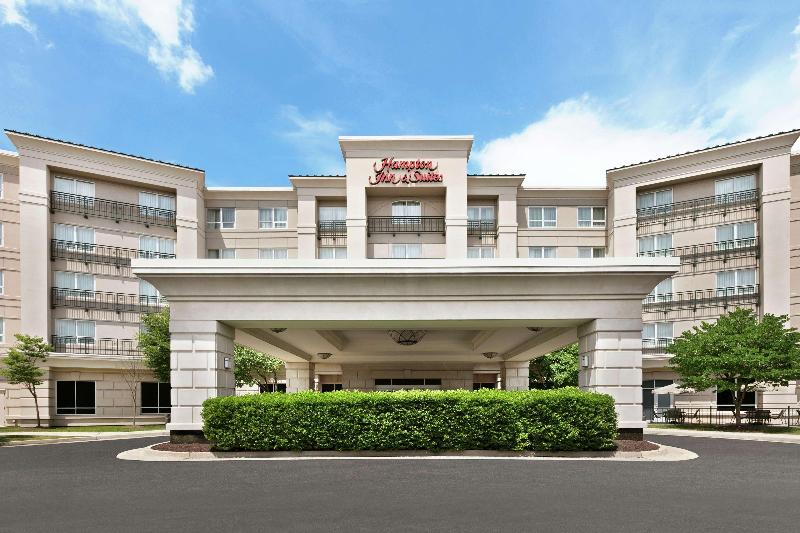 Отель Hampton Inn & Suites Washingtondulles International Airport