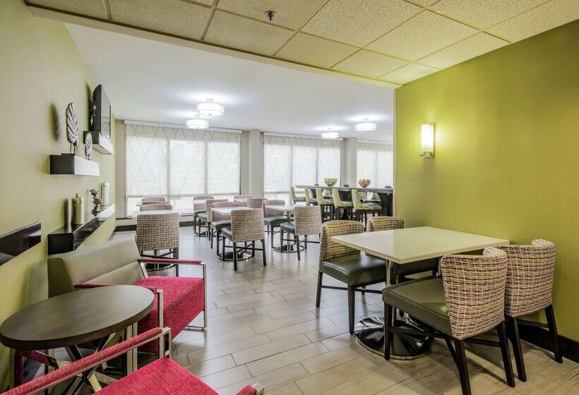 فندق Hampton Inn Tampainternational Airport/westshore