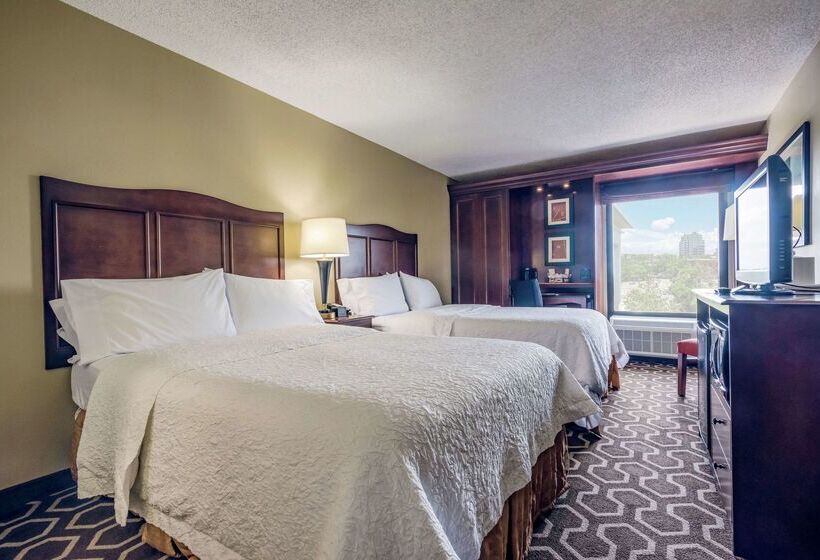 فندق Hampton Inn Tampainternational Airport/westshore