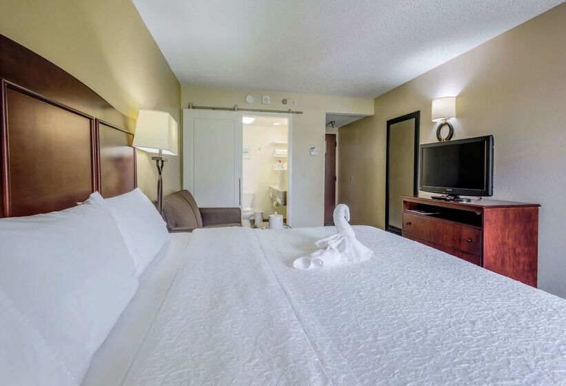 فندق Hampton Inn Tampainternational Airport/westshore