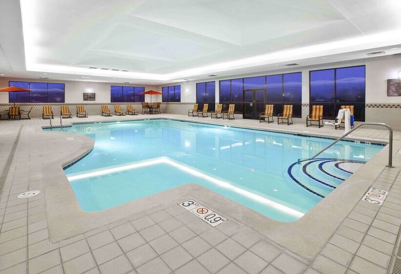 هتل Hampton Inn Toledo South/maumee
