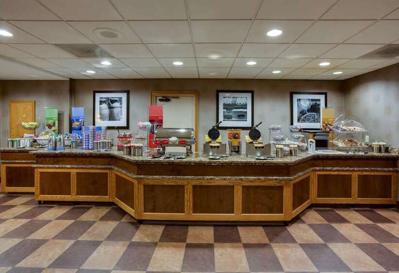 هتل Hampton Inn Toledo South/maumee