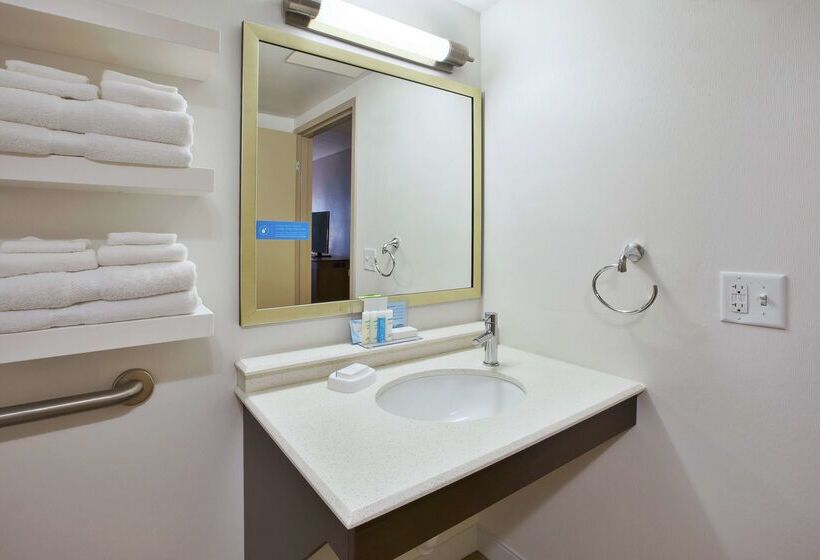 هتل Hampton Inn Toledo South/maumee