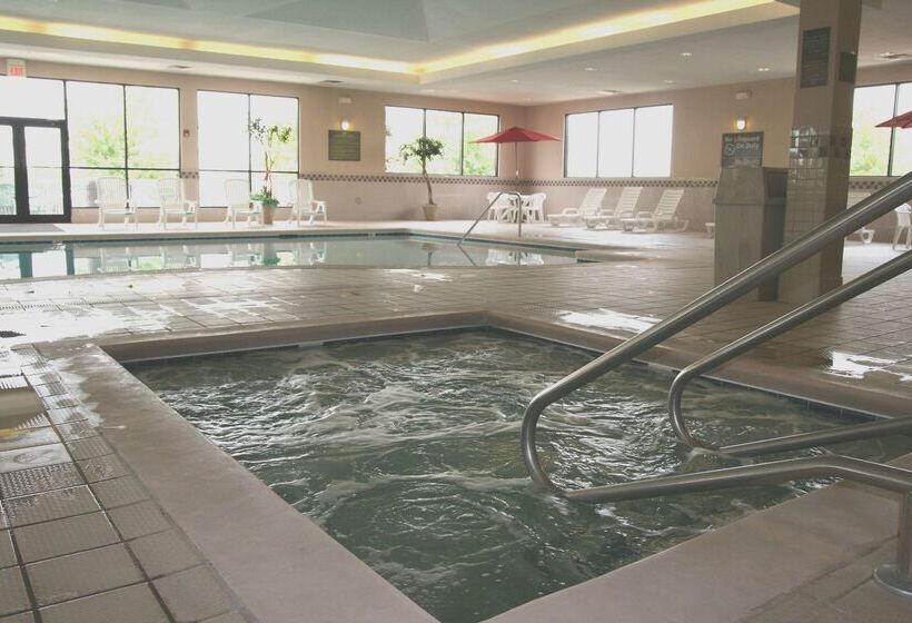 هتل Hampton Inn Toledo South/maumee