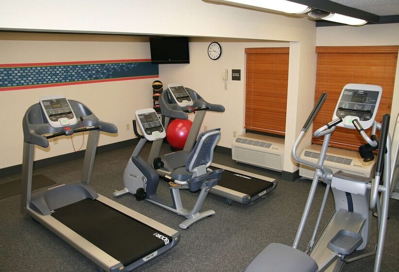 هتل Hampton Inn Toledo South/maumee