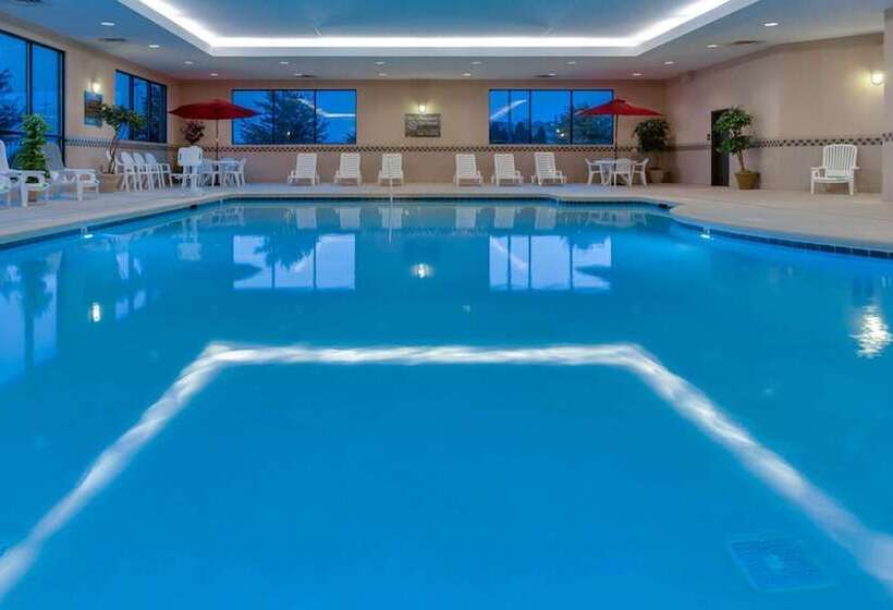 호텔 Hampton Inn Toledo South/maumee