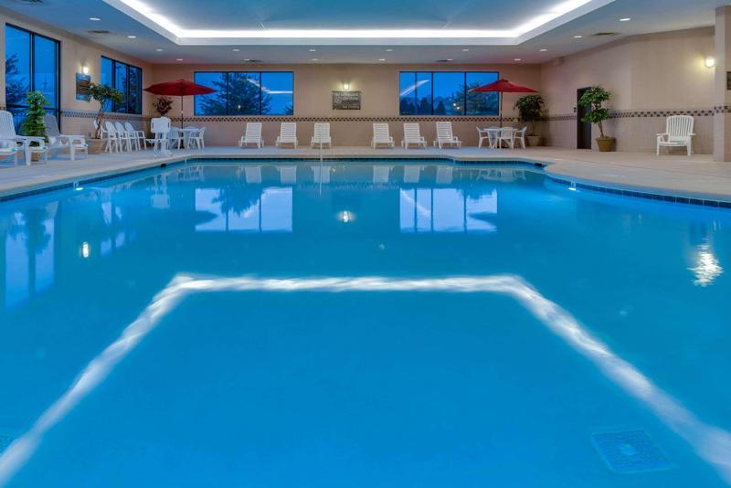 هتل Hampton Inn Toledo South/maumee