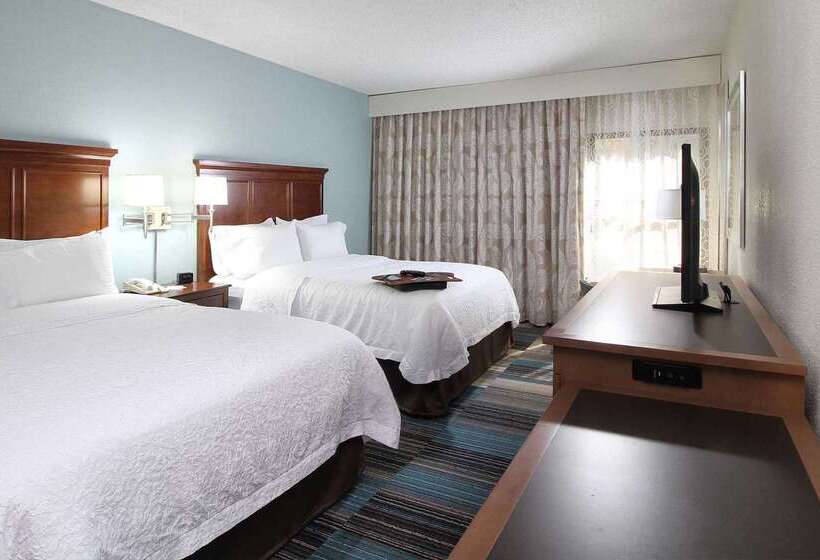 هتل Hampton Inn Tucsonairport