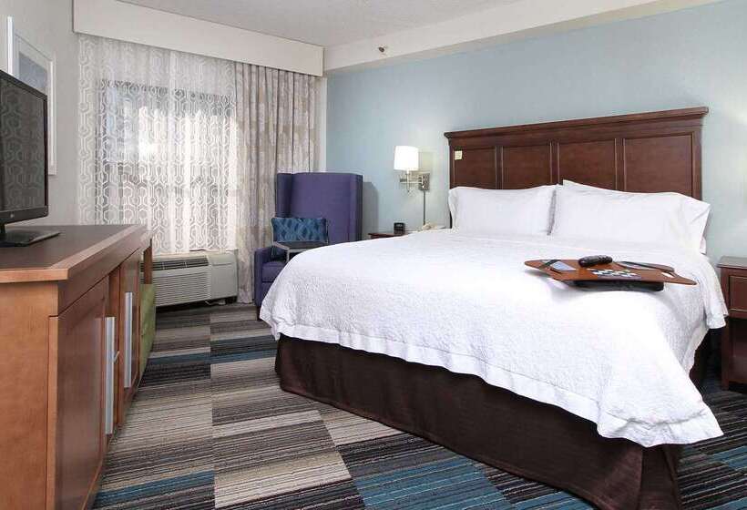 هتل Hampton Inn Tucsonairport