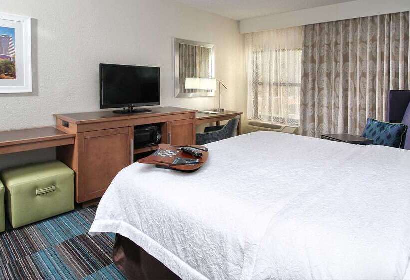 هتل Hampton Inn Tucsonairport