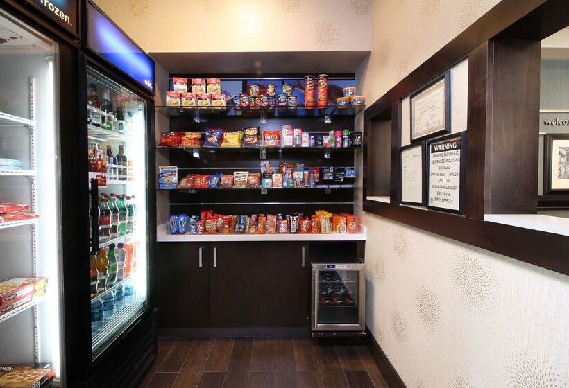 هتل Hampton Inn Tucsonairport