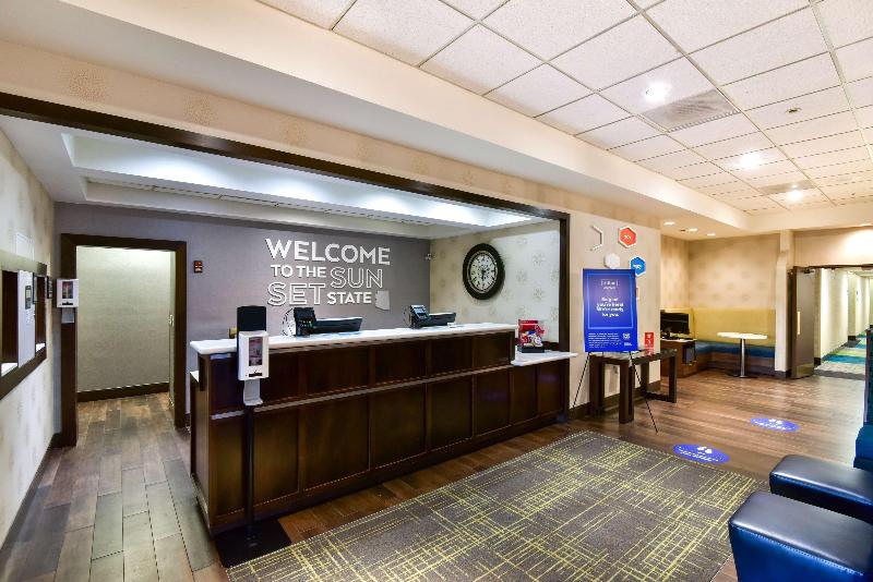 هتل Hampton Inn Tucsonairport