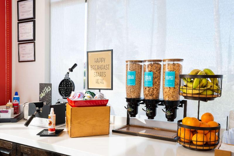 هتل Hampton Inn Tucsonairport