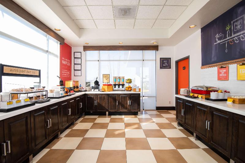 هتل Hampton Inn Tucsonairport