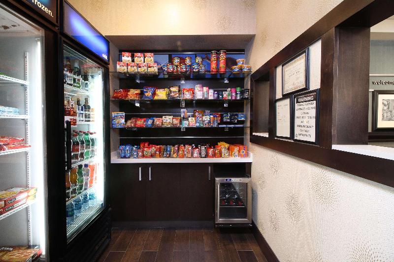 هتل Hampton Inn Tucsonairport