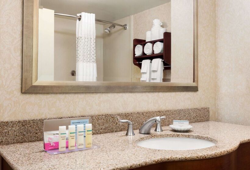 فندق Hampton Inn Warrenton