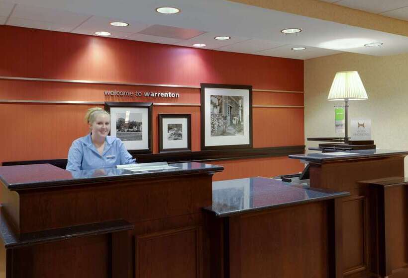 فندق Hampton Inn Warrenton