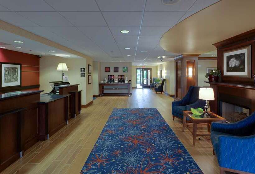 فندق Hampton Inn Warrenton