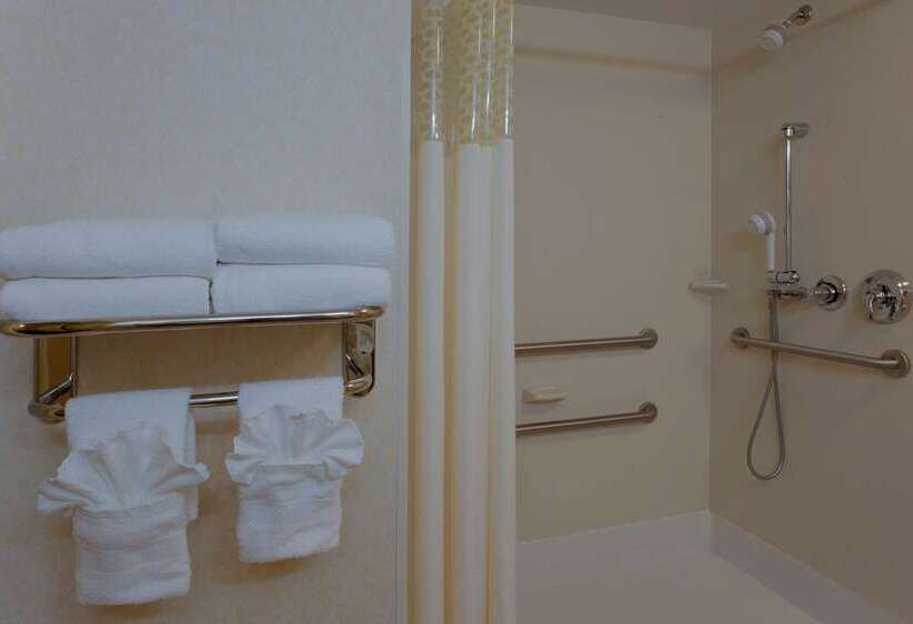 فندق Hampton Inn Warrenton