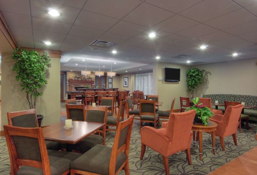 בית מלון כפרי Hampton Inn Wheeling