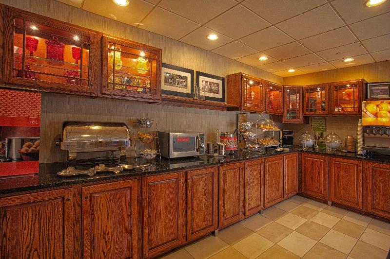 בית מלון כפרי Hampton Inn Wheeling