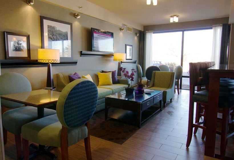 فندق Hampton Inn Winchester University/mall Area