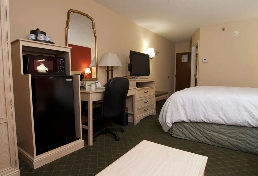 酒店 Hampton Inn Winchester University/mall Area