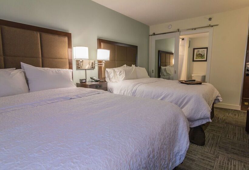 فندق Hampton Inn Winchester University/mall Area