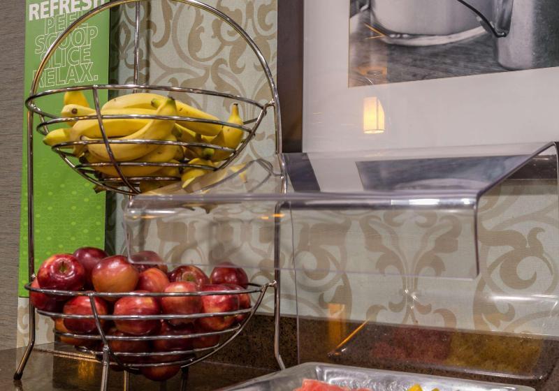 فندق Hampton Inn Winchester University/mall Area