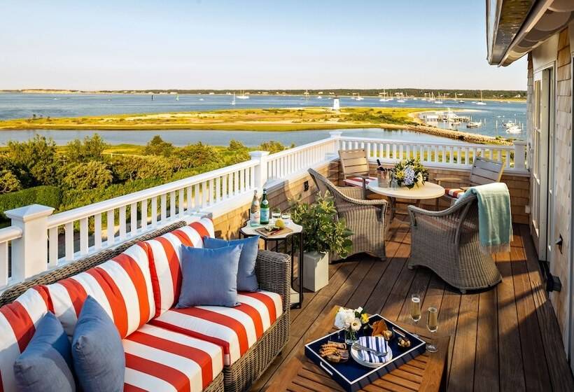 ホテル Harbor View