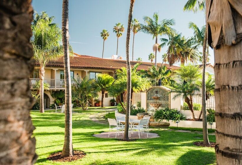 فندق Harbor View Inn