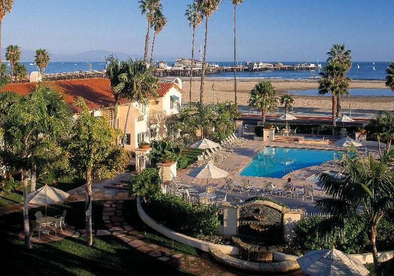 هتل Harbor View Inn