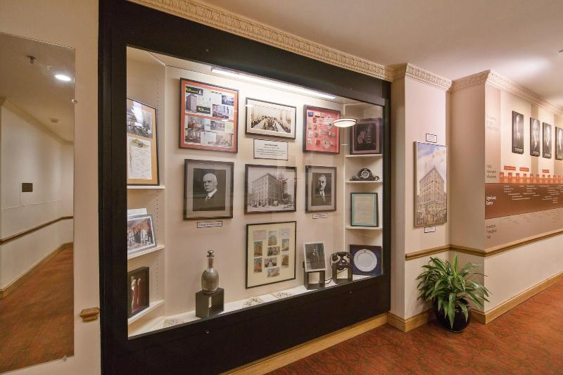 Отель Harrington