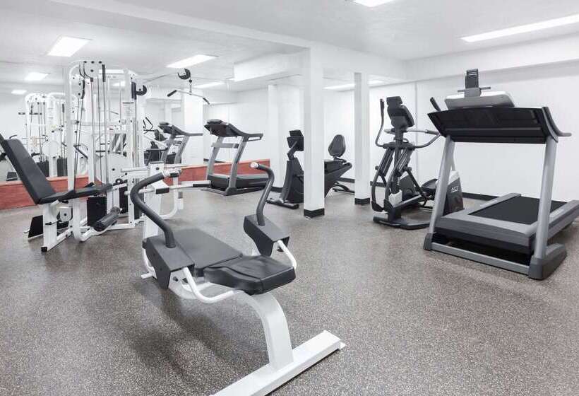 فندق Hawthorn Extended Stay By Wyndham Dallas