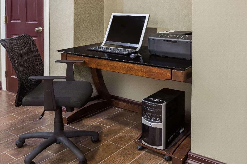 בית מלון כפרי Hawthorn Extended Stay By Wyndham Dallas