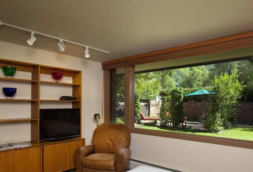 酒店 Hearthstone House