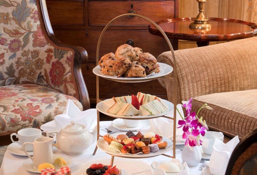 Отель Henley Park