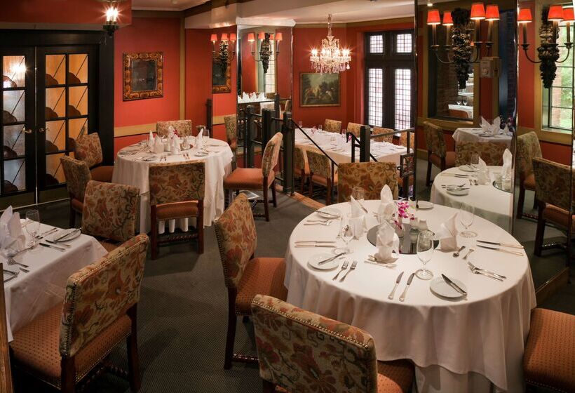 Отель Henley Park