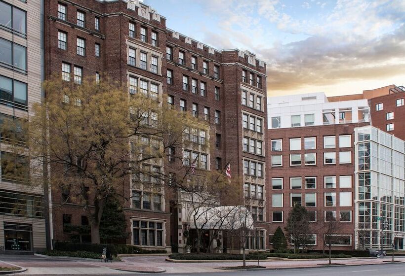 Отель Henley Park