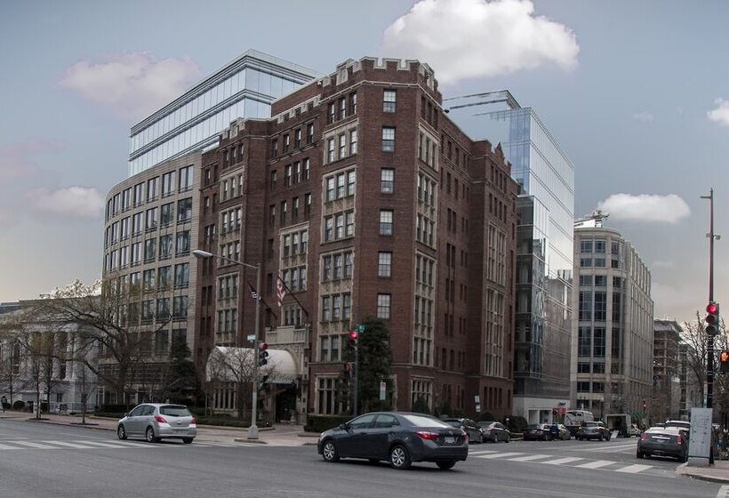 Отель Henley Park