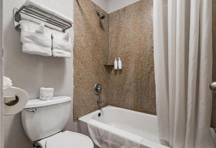 فندق Heritage Inn Express Hayward