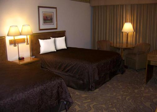 호텔 High Desert Inn