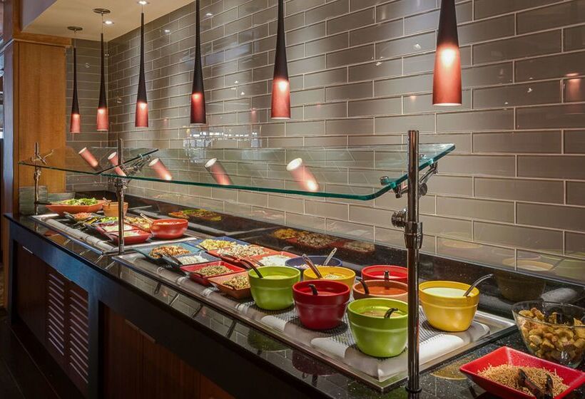 ホテル Doubletree By Hilton Akron Fairlawn