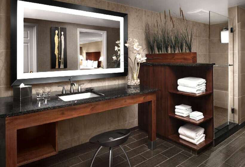 ホテル Doubletree By Hilton Akron Fairlawn