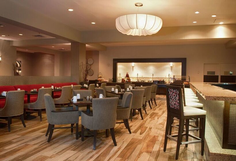 فندق Hilton Atlanta Northeast