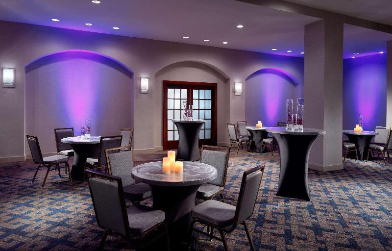 فندق Hilton Atlanta Northeast